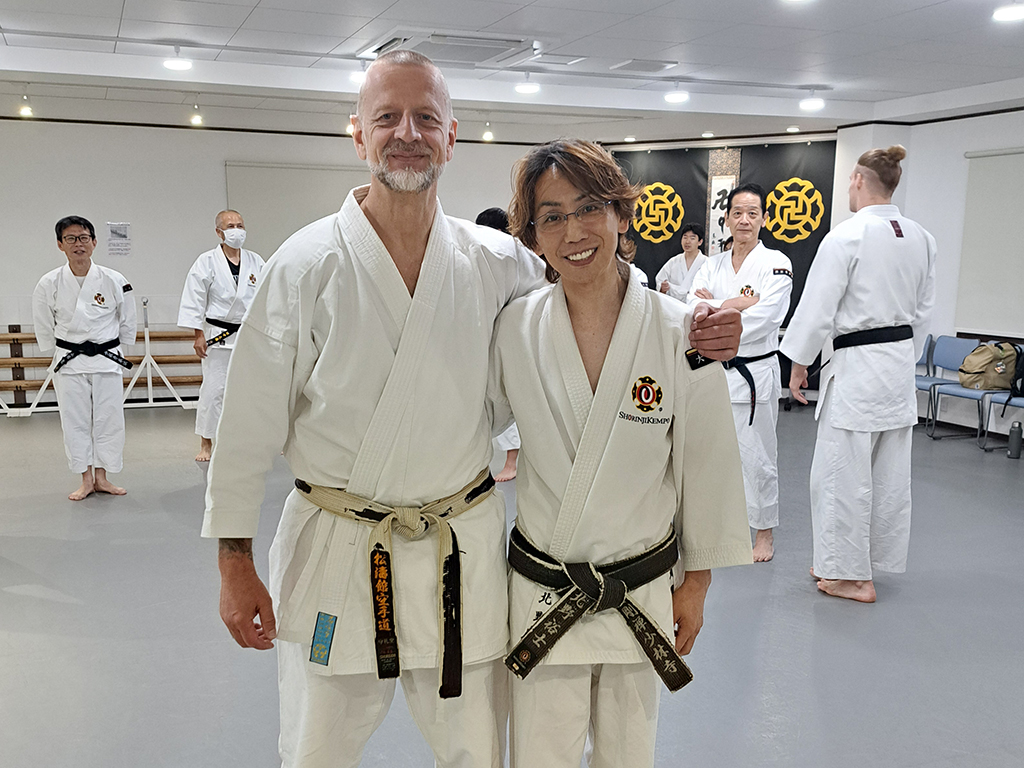 ■修練レポ■ 海外の武道家がお二人、道場に来てくれました！2