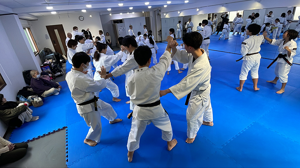 第2回 合気道・少林寺拳法 合同セミナーお疲れ様でした!07